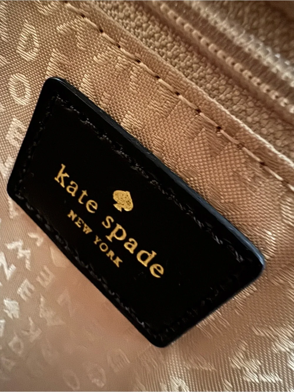 Kate Spade New York Harwood Place Doris Satchel EUC
